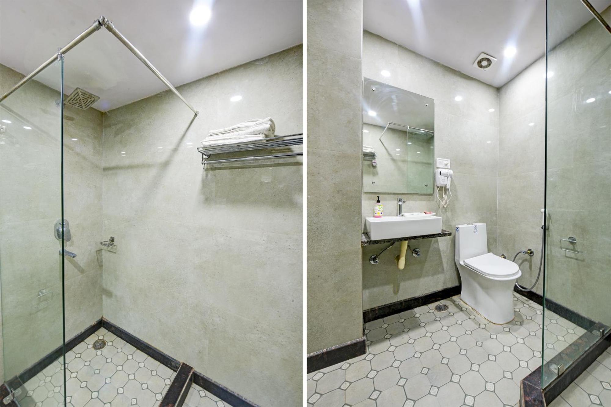 Hotel Le Grand - Walk-In From Rk Ashram Metro Station Ню Делхи Екстериор снимка